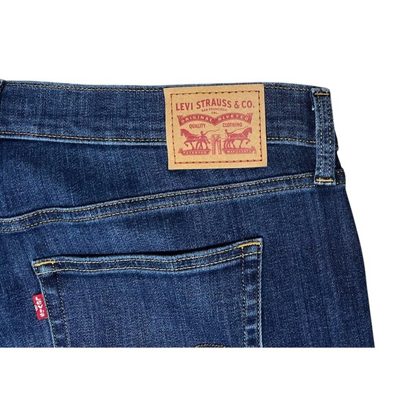 Levi's Women 726 High Rise Flare Leg Denim Jeans Plus Size 18W Blue Stretch NWOT - Picture 14 of 16